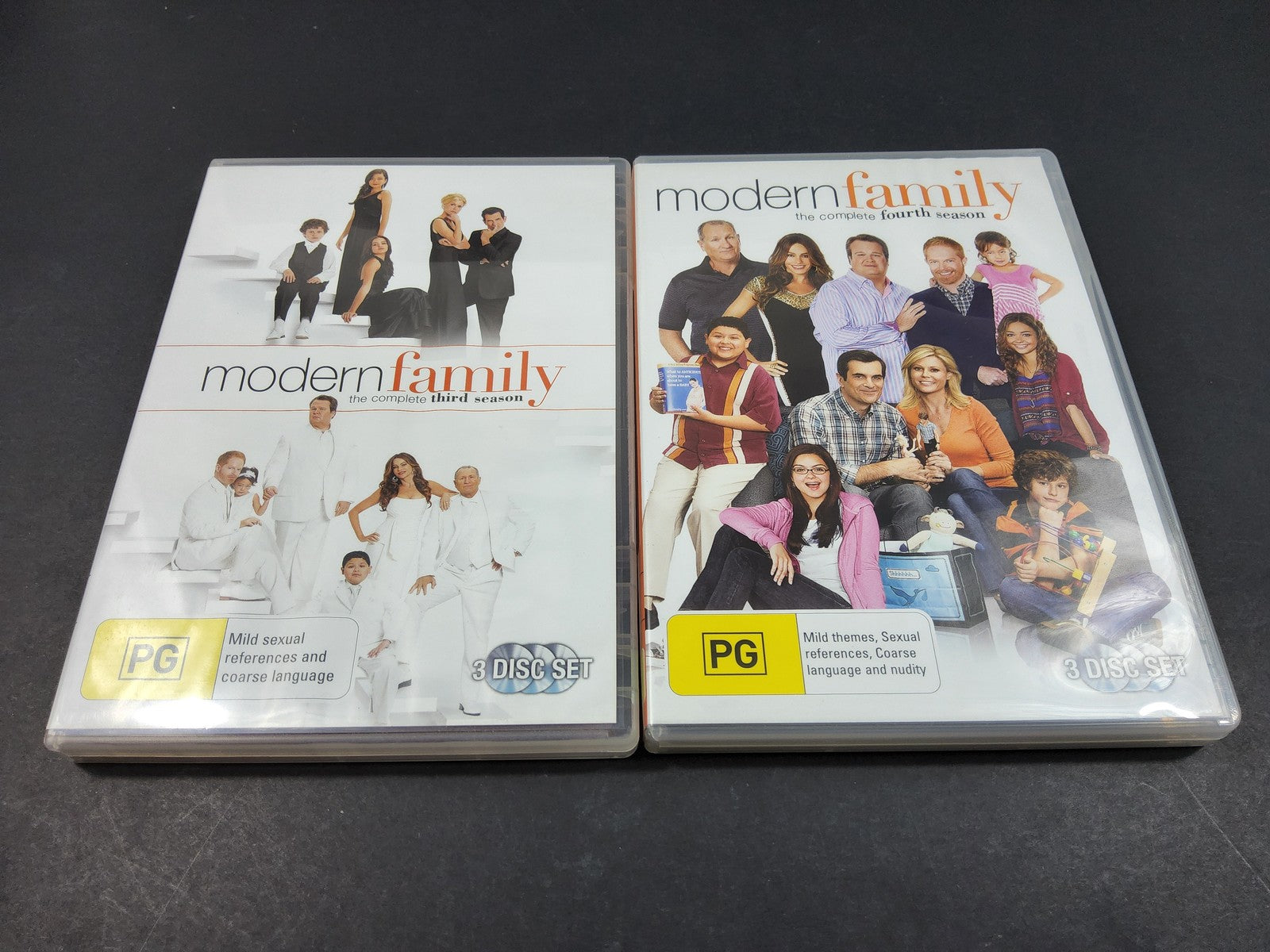 Modern Family Season 1-8 DVD Bundle Including Free Postage