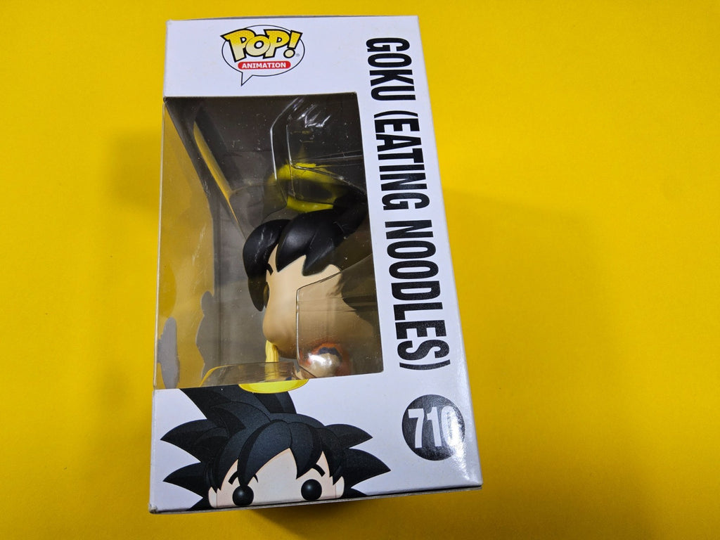 Exclusive Goku Eating Noodles  #710 - Funko POP! including Free Protector