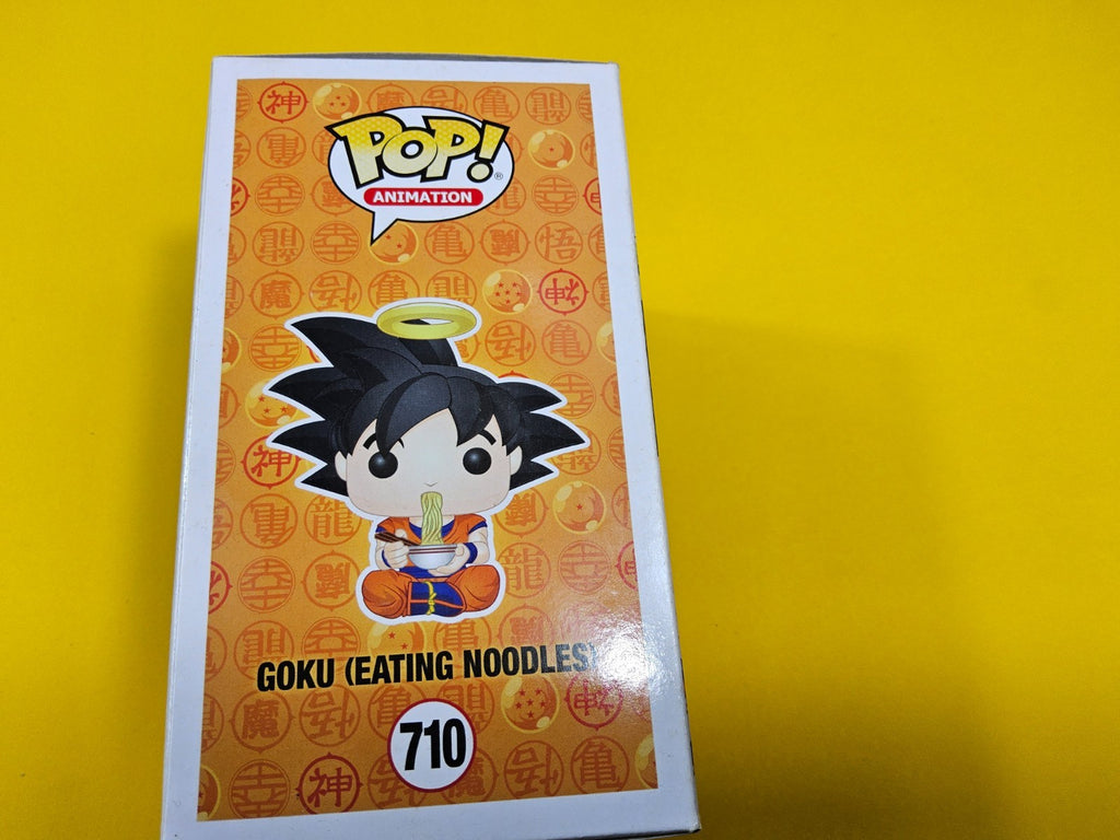 Exclusive Goku Eating Noodles  #710 - Funko POP! including Free Protector